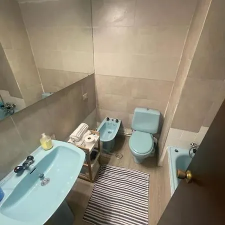 Piso Centrico, Garaje Incluido,zona Vialia Apartment Vigo