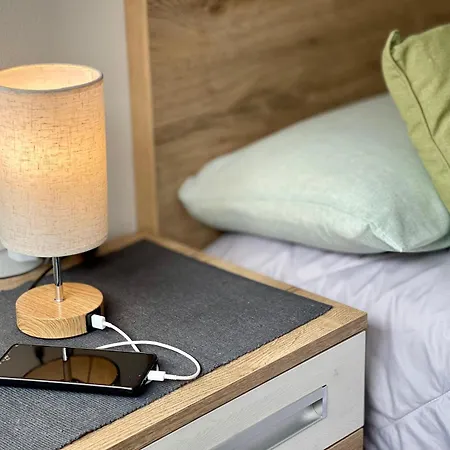 Piso Centrico, Garaje Incluido,zona Vialia Apartment